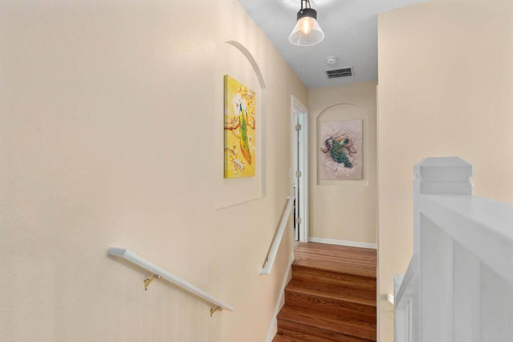 Lakeview W/8 Bedroom 5 Kingsuite 3 Miles To Disney Kissimmee Exteriör bild