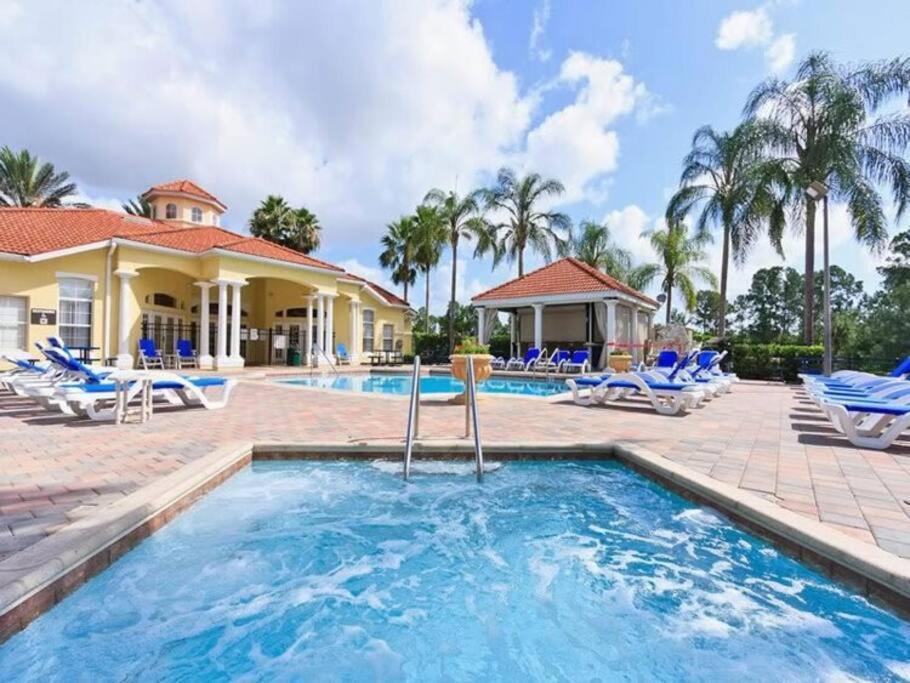 Lakeview W/8 Bedroom 5 Kingsuite 3 Miles To Disney Kissimmee Exteriör bild