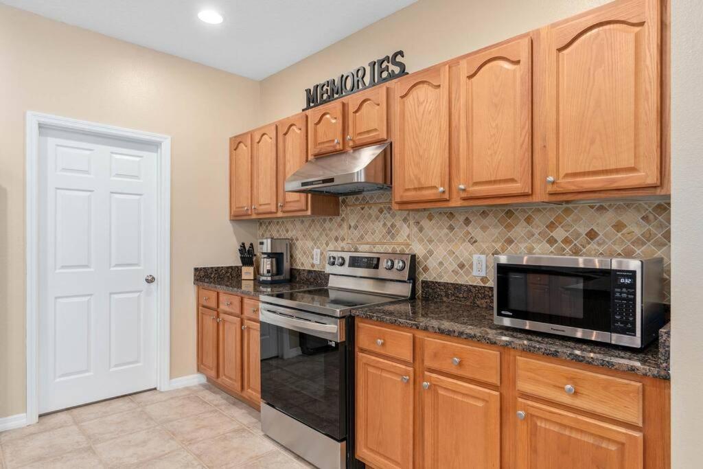 Lakeview W/8 Bedroom 5 Kingsuite 3 Miles To Disney Kissimmee Exteriör bild